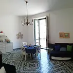 Apartment La Casa Di Alda *