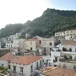 La Casa Di Alda Apartment *
